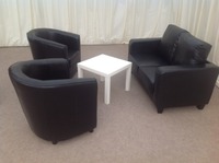 Thumb tub chairs black2